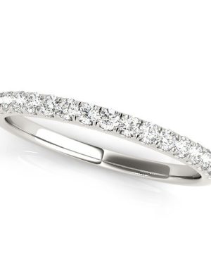 14k White Gold Diamond Scallop Setting Wedding Band (1/3 cttw)