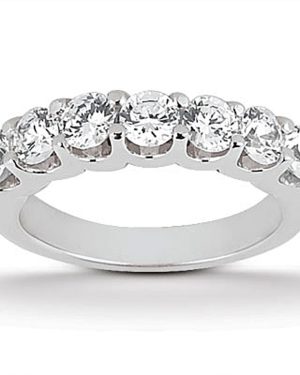 14k White Gold Diamond Scalloped Shared U Prong Setting Wedding Ring Band