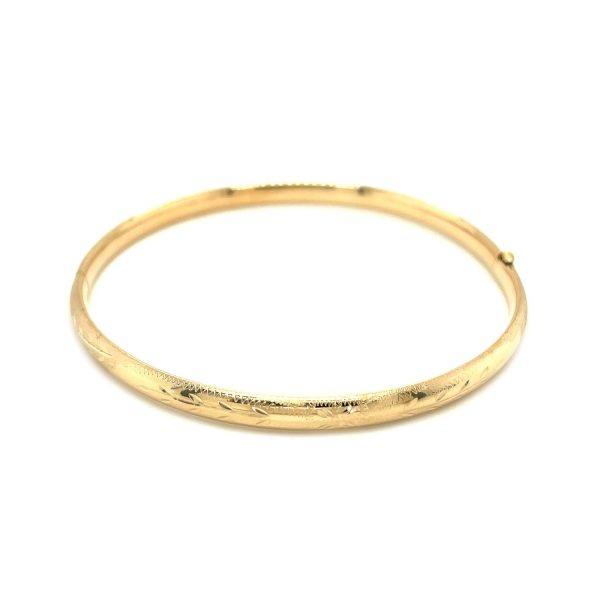 14k Yellow Gold Dome Florentine Design Bangle - Image 2