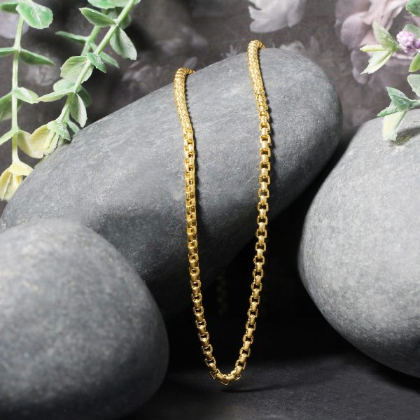 2.4mm 14k Yellow Gold Round Box Chain - Image 4