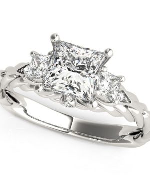 14k White Gold Princess Cut 3 Stone Antique Style Diamond Ring (1 1/8 cttw)