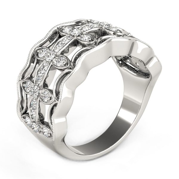 Diamond Studded Four Leaf Clover Motif Ring in 14k White Gold (1/4 cttw) 3